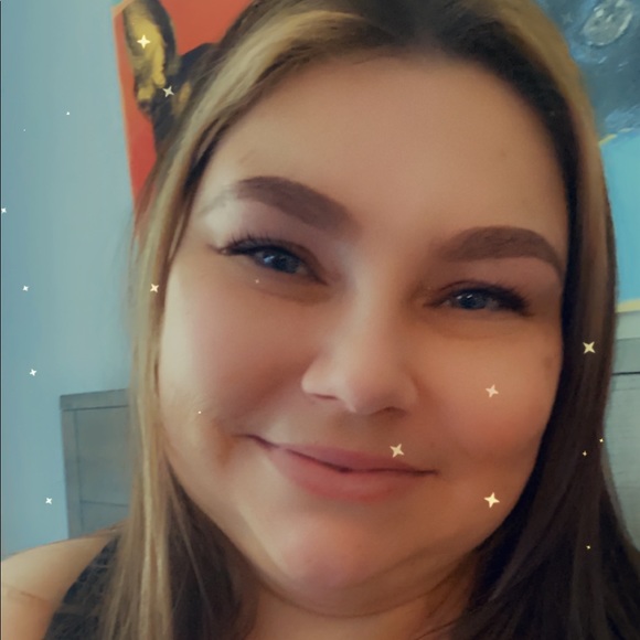 Meet your Posher, Angela - Picture 7 of 7